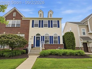3133 Johanna Ware W, Wixom, MI 48393