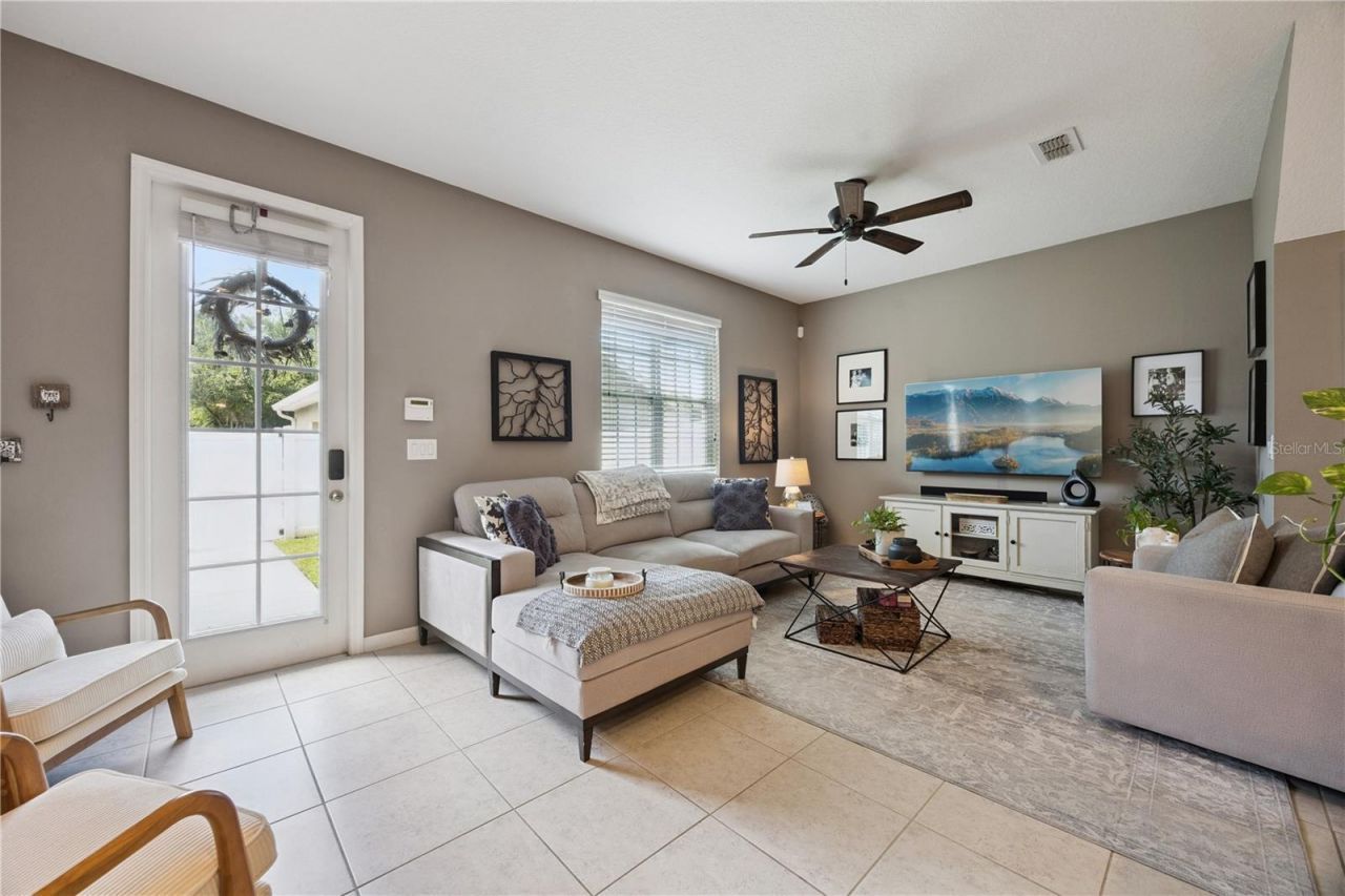 7964 Edgewood Forest Drive, Orlando, FL 32827 Photo