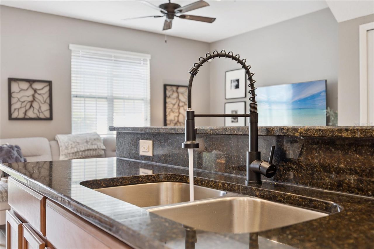 7964 Edgewood Forest Drive, Orlando, FL 32827 Photo