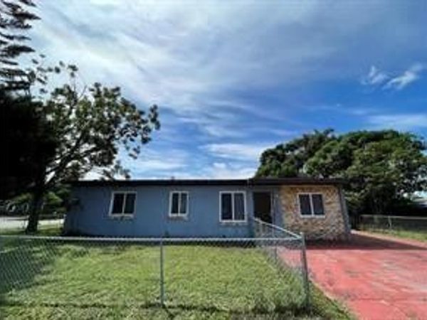 2900 NW 5th Court, Fort Lauderdale, FL 33311
