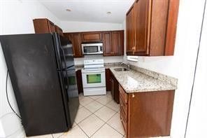 2900 NW 5th Court, Fort Lauderdale, FL 33311 Photo