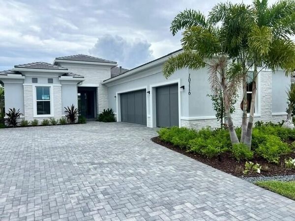 10116 Timber Creek Way, Palm Beach Gardens, FL 33412
