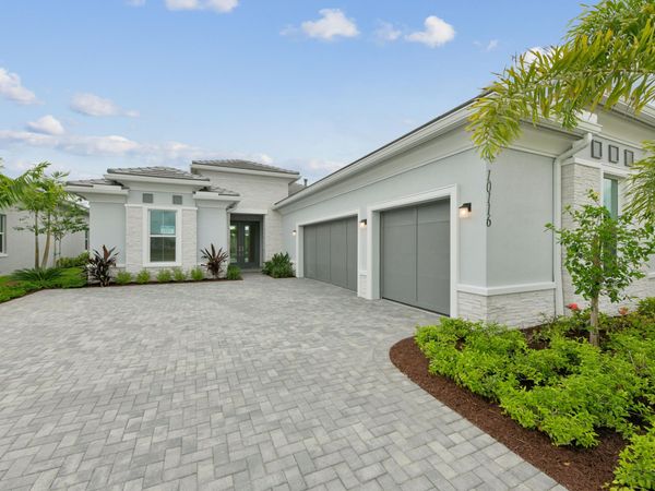 10116 Timber Creek Way, Palm Beach Gardens, FL 33412