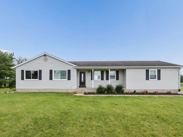 8280 Bader Road NW, Baltimore, OH 43105