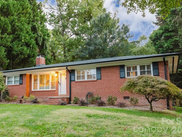 4920 Raymond Place , Charlotte, NC 28205