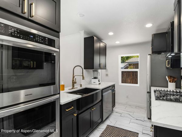 27 Pica Lane, Carbondale, CO 81623
