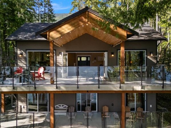 8130 Sa-Seen-Os Cres , Youbou, BC V0R 3E1