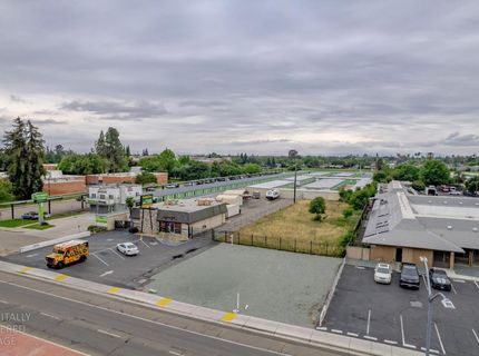 4239 Pacific Ave, Stockton, CA 95207 Photo