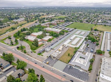 4239 Pacific Ave, Stockton, CA 95207 Photo