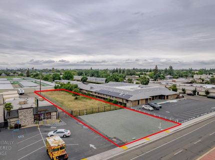 4239 Pacific Ave, Stockton, CA 95207 Photo