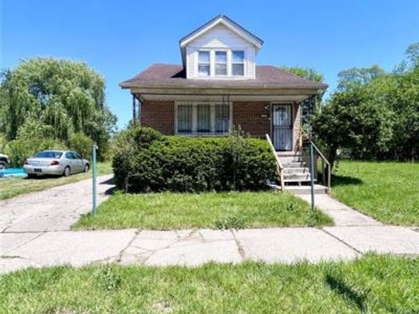 17390 Waltham Street, Detroit, MI 48205