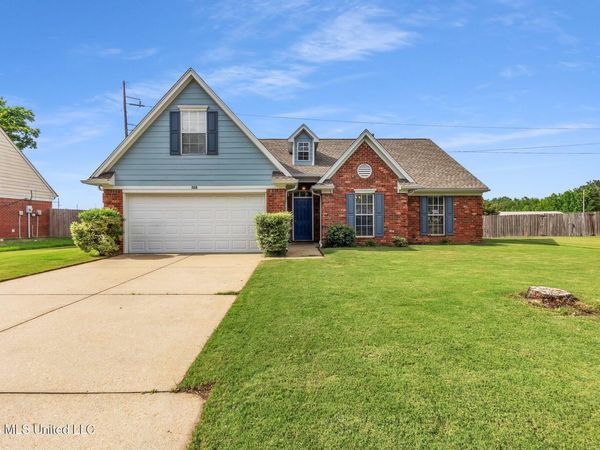 103 Sunrise Cove, Batesville, MS 38606