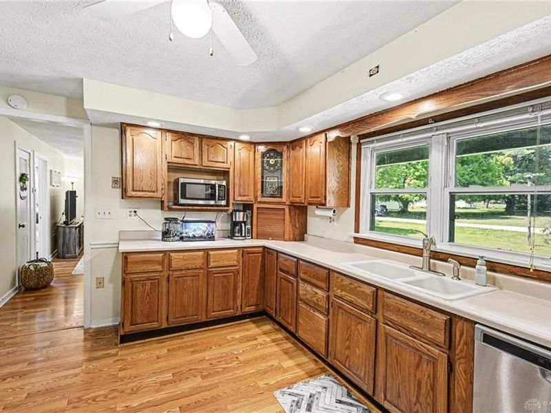 1261 Wallaby Drive, Beavercreek, OH 45432 Photo 16