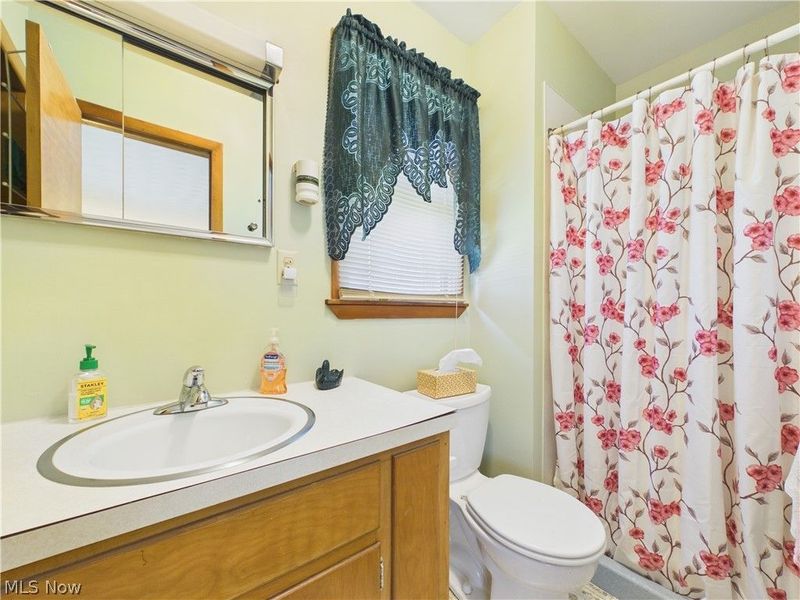 904 Lenox New Lyme Road, Jefferson, OH 44047 Photo 31