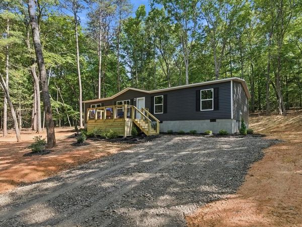 725 Tomahawk Trail, Blairsville, GA 30512