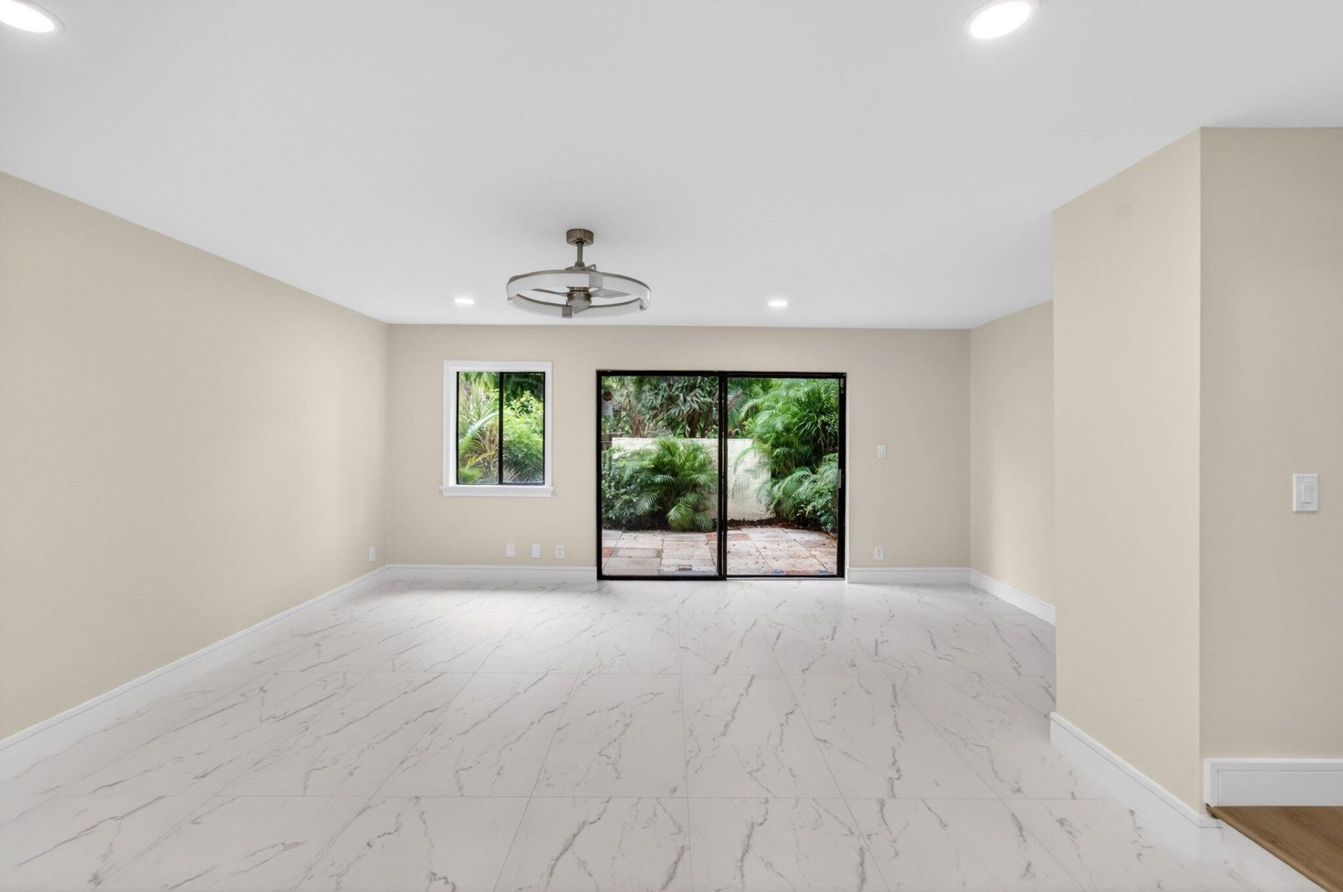 1330 NW 13th Street, Unit 12, Boca Raton, FL 33486 Photo