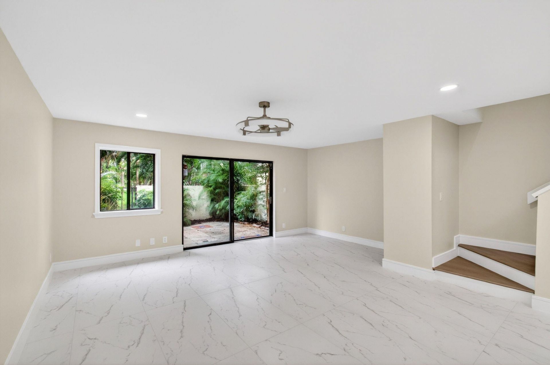 1330 NW 13th Street, Unit 12, Boca Raton, FL 33486 Photo