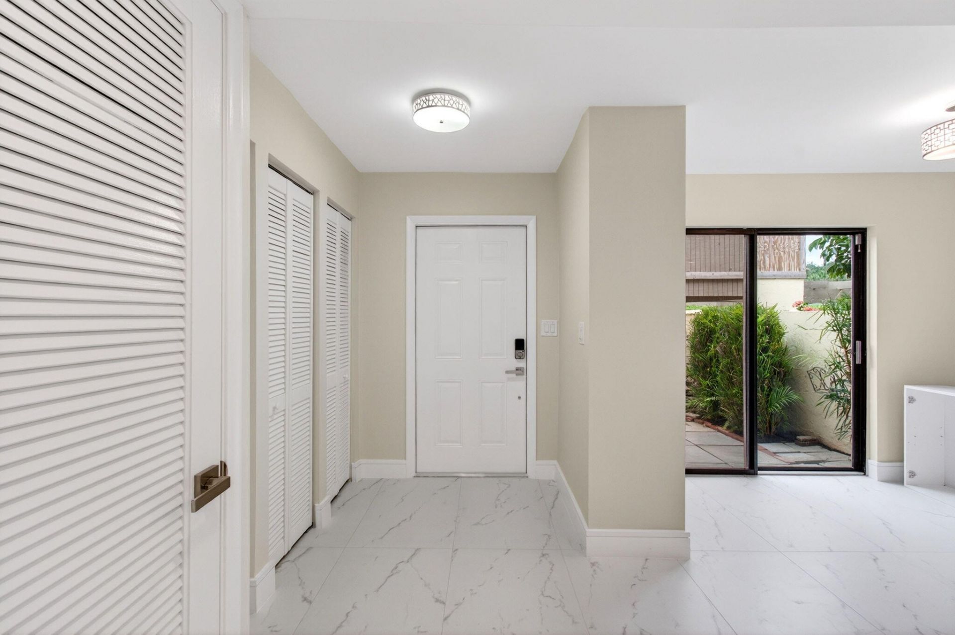 1330 NW 13th Street, Unit 12, Boca Raton, FL 33486 Photo