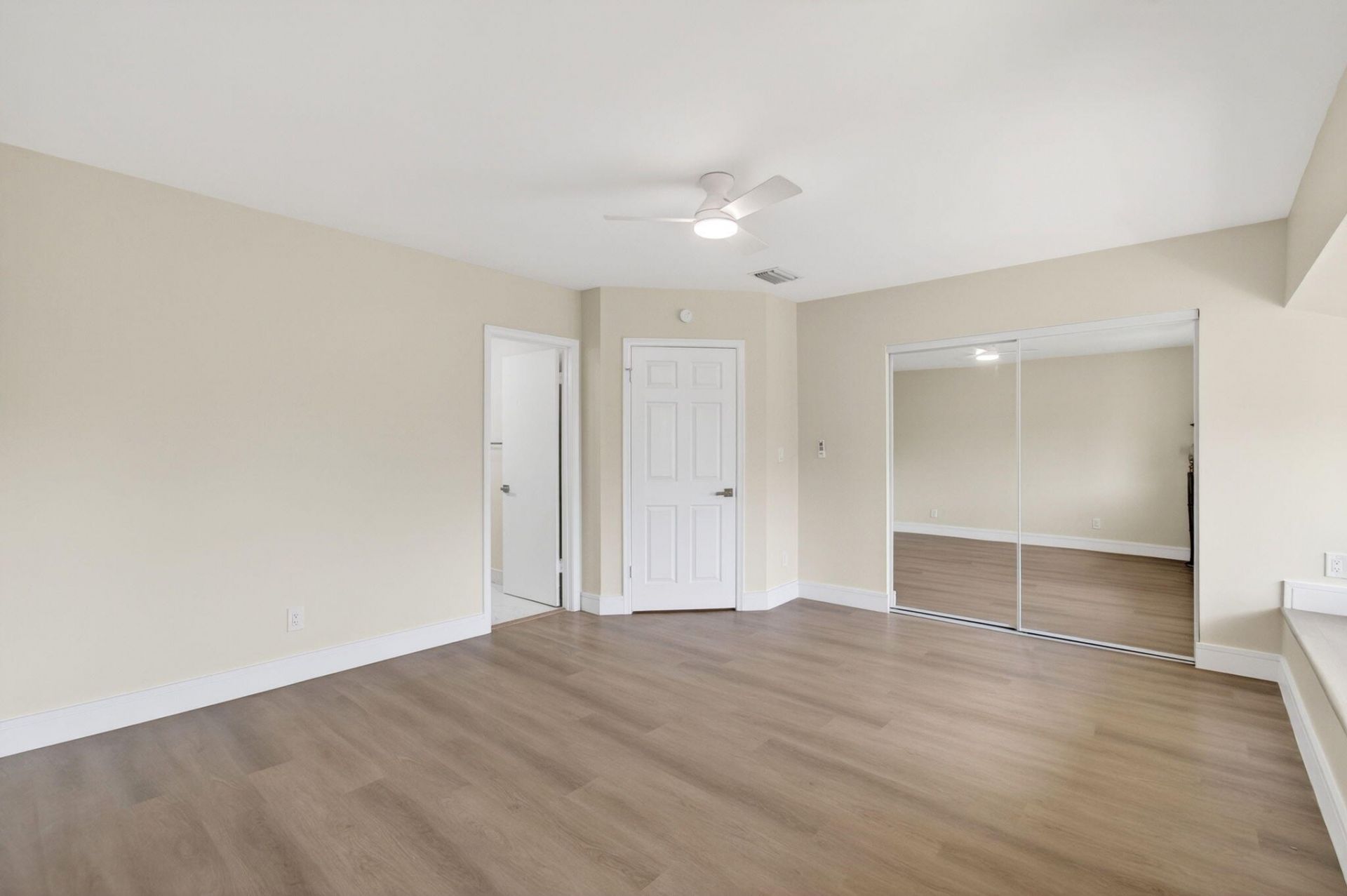 1330 NW 13th Street, Unit 12, Boca Raton, FL 33486 Photo