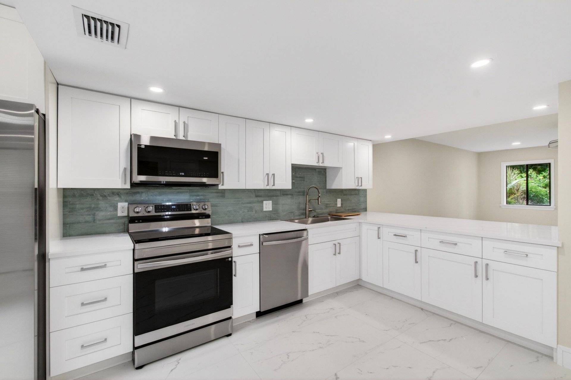 1330 NW 13th Street, Unit 12, Boca Raton, FL 33486 Photo