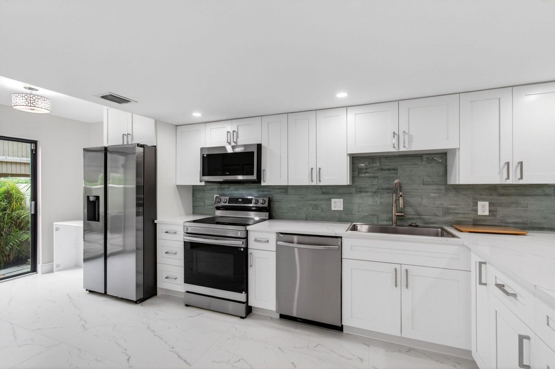 1330 NW 13th Street, Unit 12, Boca Raton, FL 33486 Photo