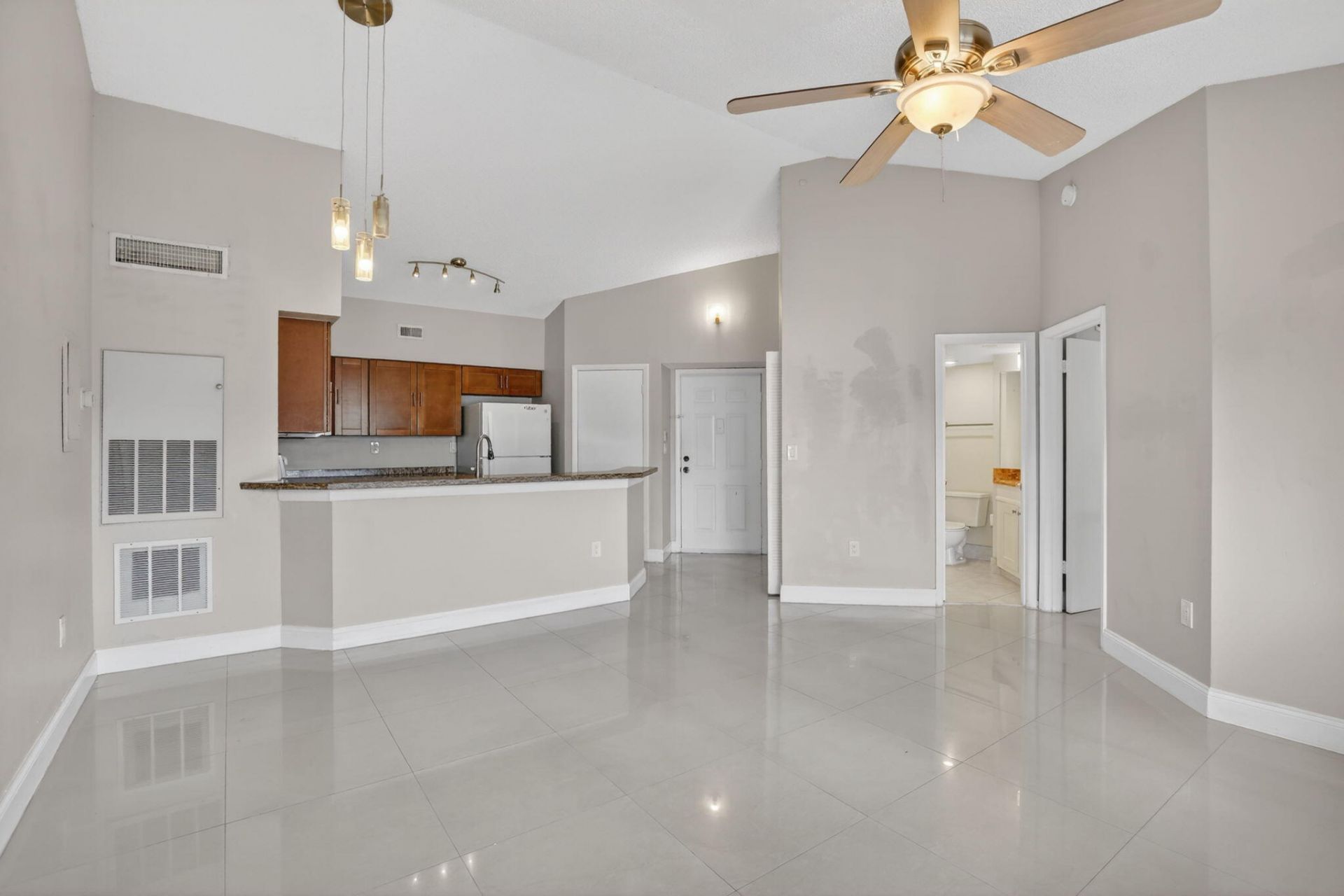 2445 SW 18th Terrace, Unit 922, Fort Lauderdale, FL 33315 Photo
