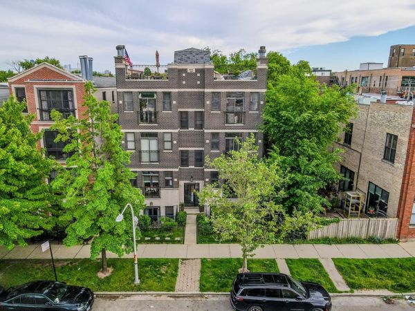 1109 W CORNELIA Avenue , Unit 1W, Chicago, IL 60657