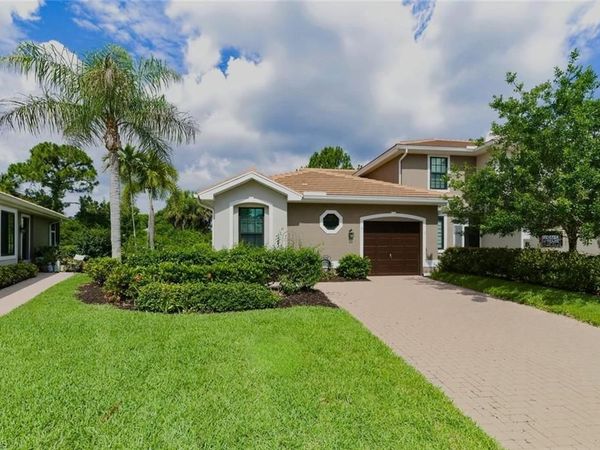 7685 Meadow Lakes DR, Unit 1301, NAPLES, FL 34104