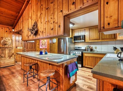 10016 E Lime Kiln Rd, Grass Valley, CA 95949 Photo