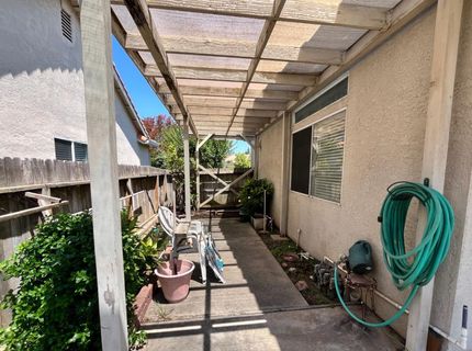 1930 Norfolk Dr, Lodi, CA 95242 Photo