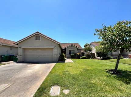 1930 Norfolk Dr, Lodi, CA 95242 Photo