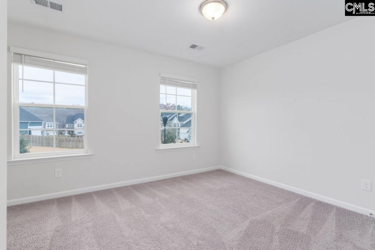 822 Ruskin Drive  Photo 15