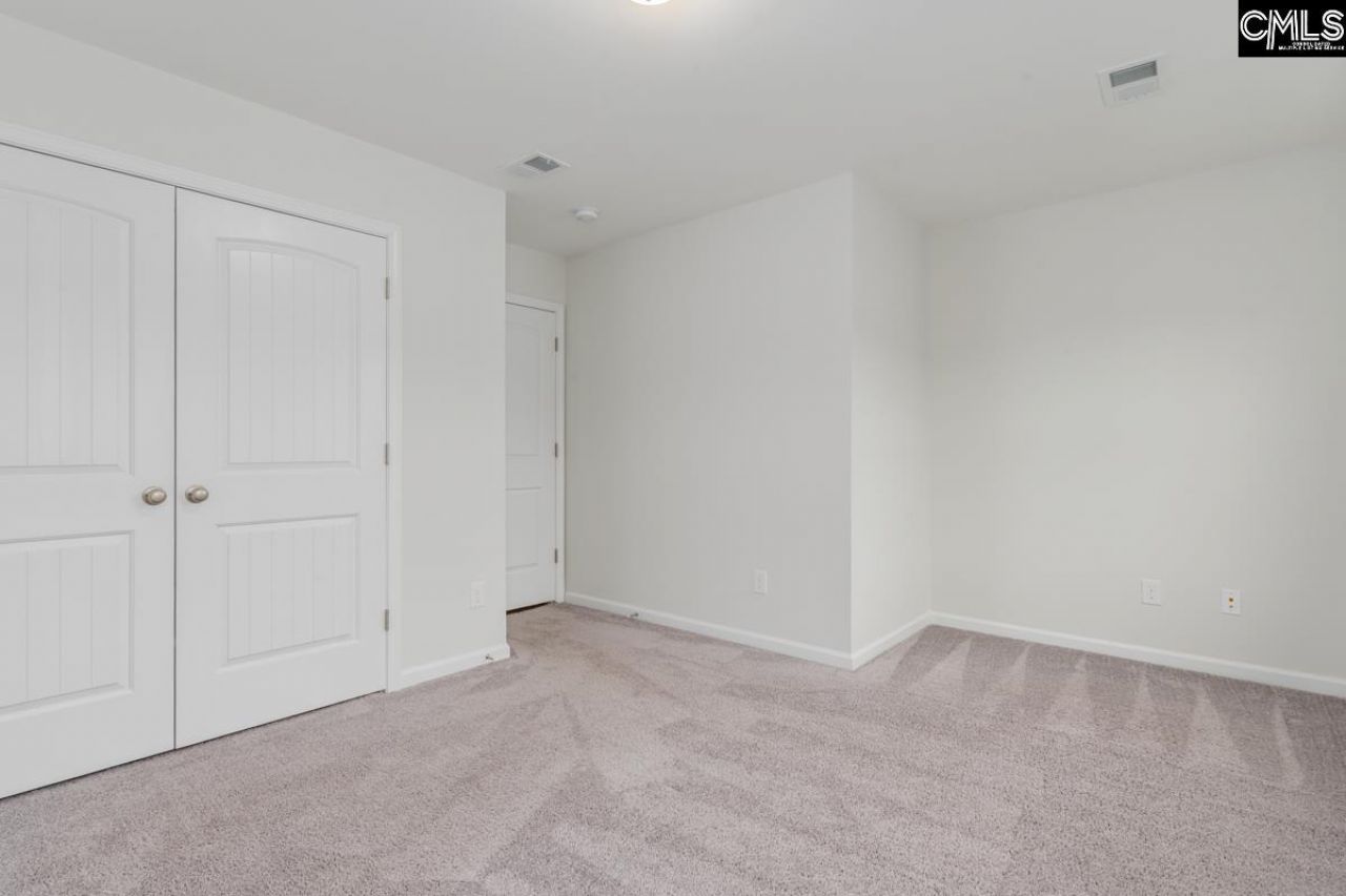 822 Ruskin Drive  Photo 16