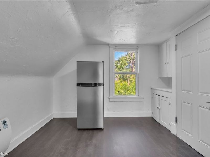414 E 148th Street, Unit 3, Cleveland, OH 44110 Photo 10
