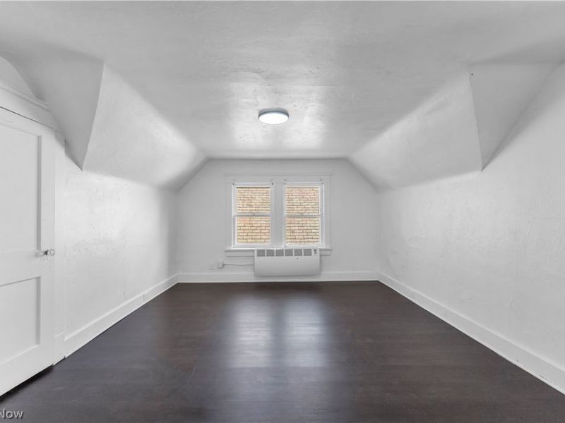 414 E 148th Street, Unit 3, Cleveland, OH 44110 Photo 11