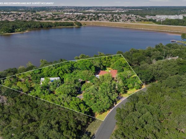 142 Woodland TRL, Leander, TX 78641