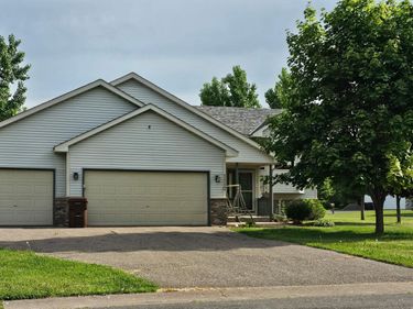 1110 Hilltop Street, Braham, MN 55006