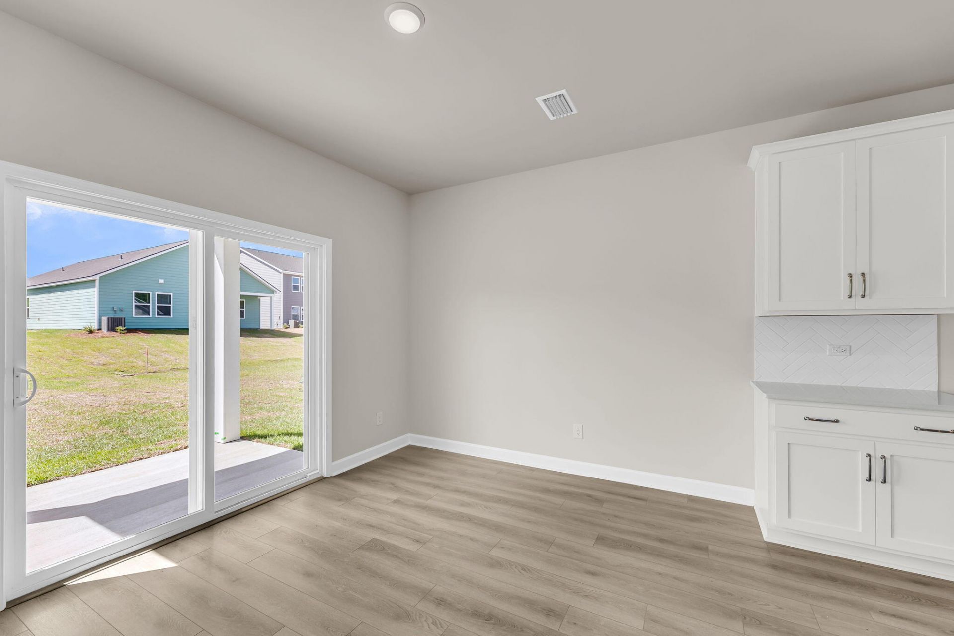 4030 Lemon Grass Lane Photo 13