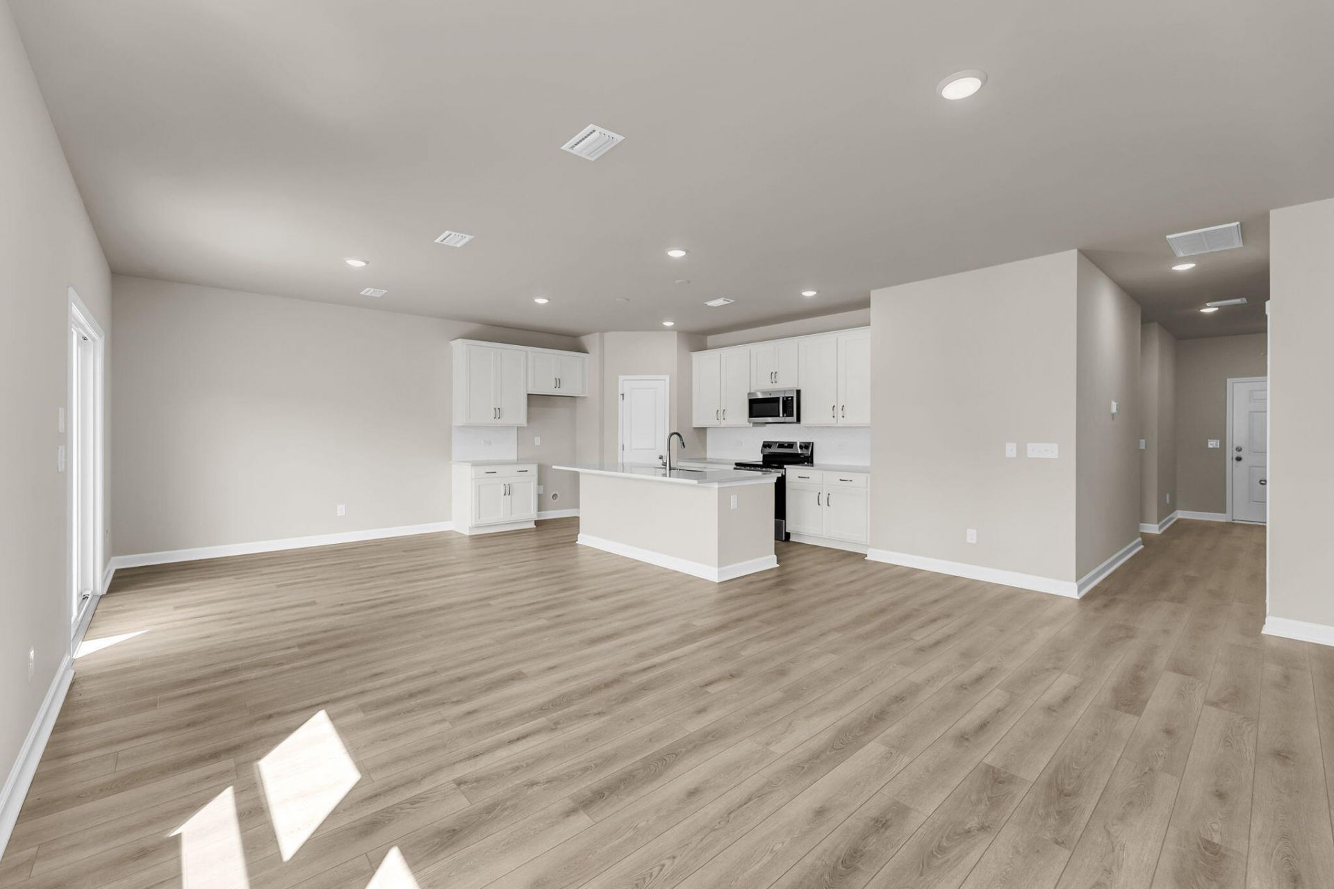 4030 Lemon Grass Lane Photo 15