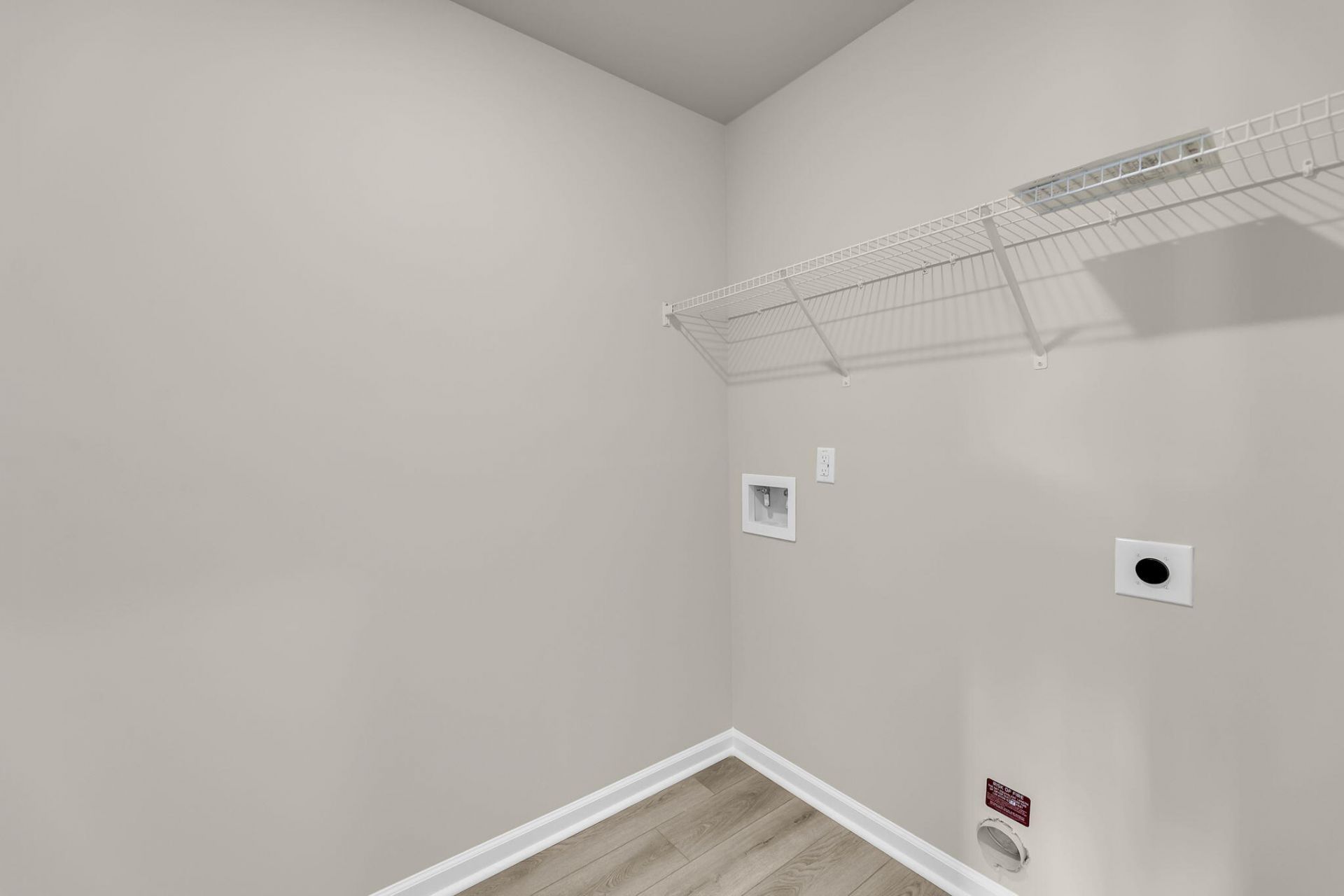 4030 Lemon Grass Lane Photo 29