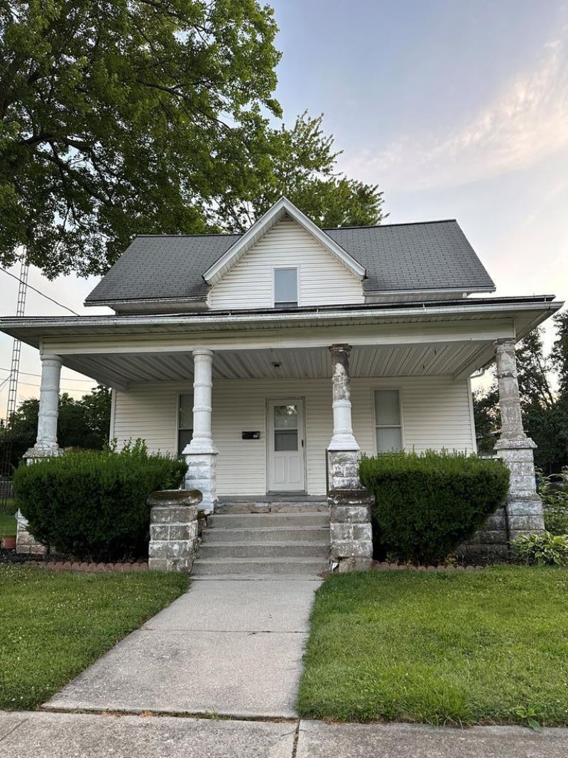 151 E Main St, New London, OH 44851 Main Photo