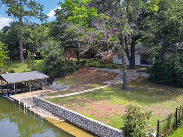 4202 Indian Creek Court, Granbury, TX 76049