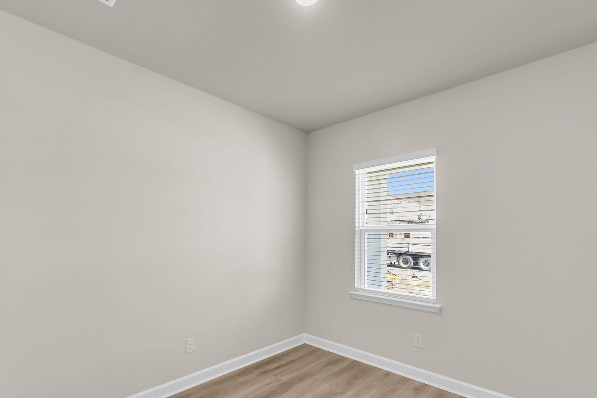 2091 Lavender Bloom Road Photo 12
