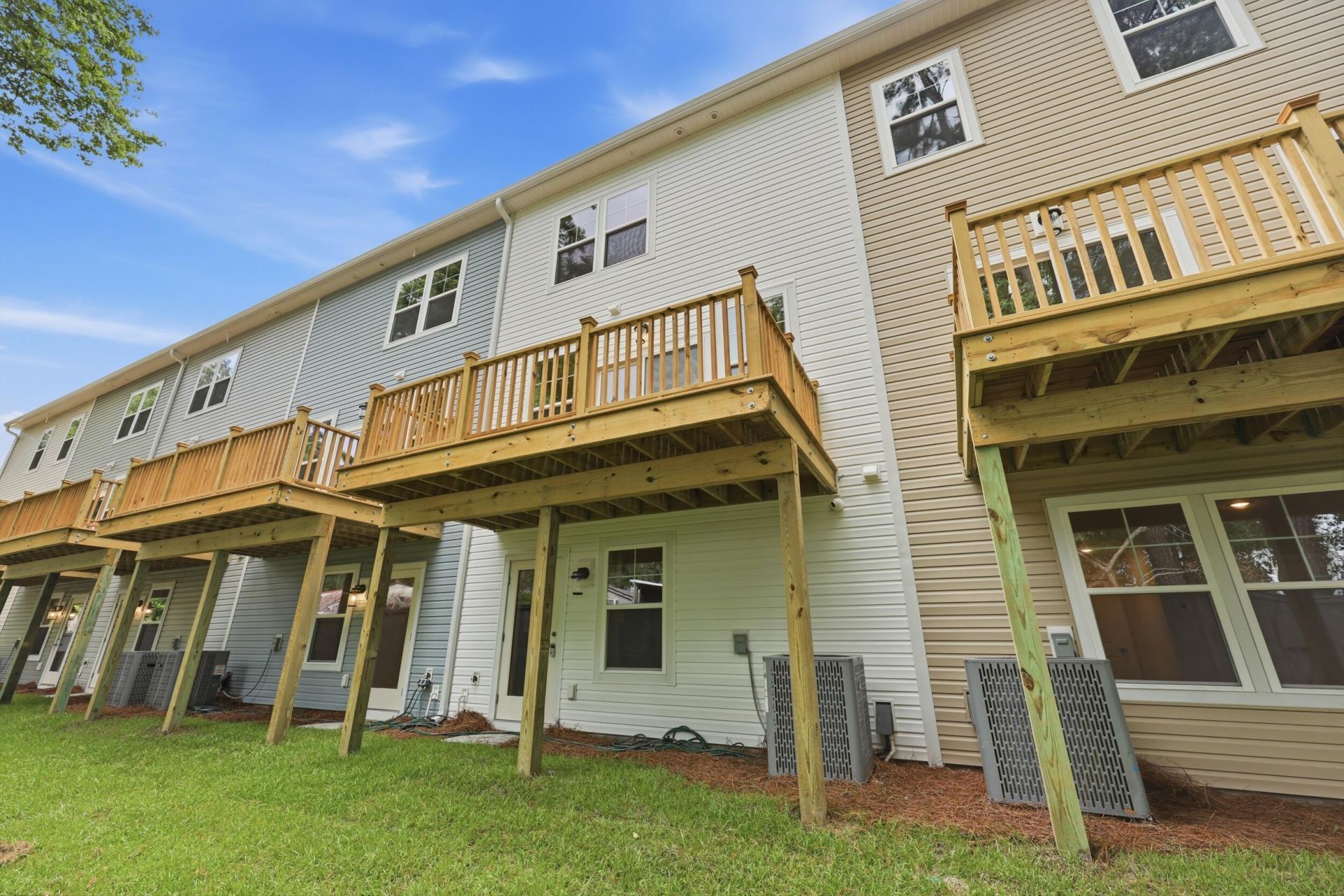 128 Fernbank Road Court Photo 30