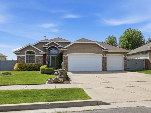 7807 N H St, Spokane, WA 99205