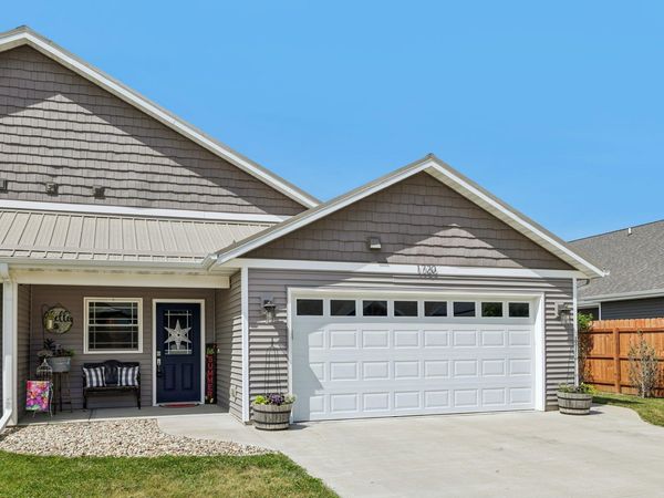 1720 Montclair Place, Fort Atkinson, WI 53538