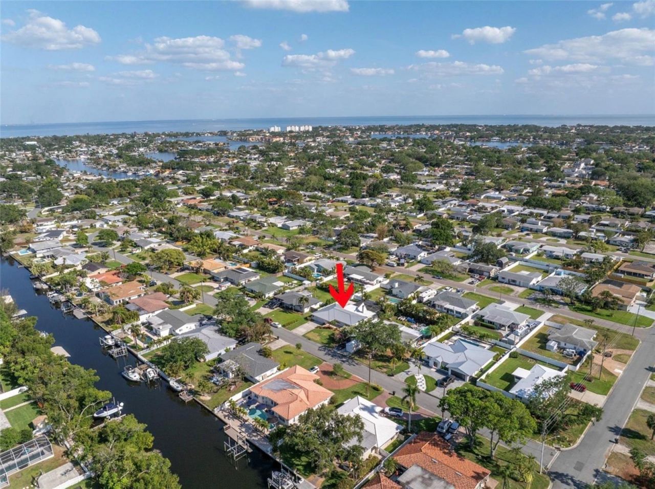 742 45th Avenue Ne, Saint Petersburg, FL 33703 Photo