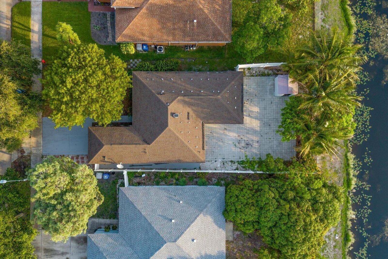 1561 NW 7th Lane, Pompano Beach, FL 33060 Photo