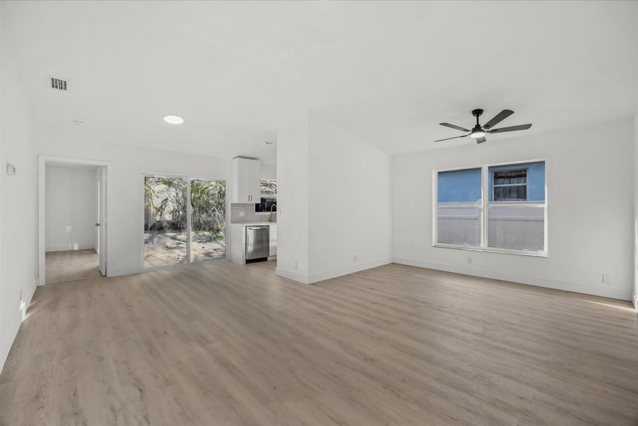 1561 NW 7th Lane, Pompano Beach, FL 33060 Photo