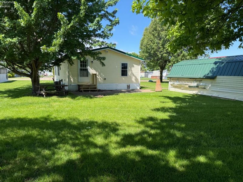 45 E Bass Circle, Marblehead, OH 43440 Photo 4